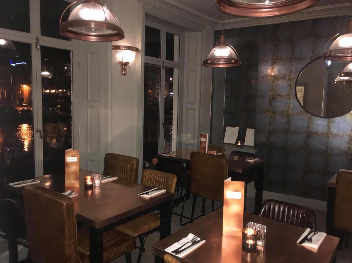 Hotel Lil'S Bar And Bistro à York Extérieur photo
